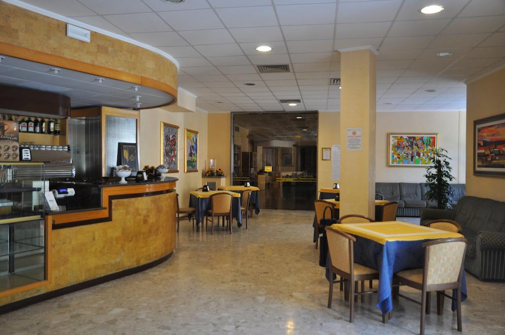 Hotel Terme Di San Vittore Genga  Exterior foto
