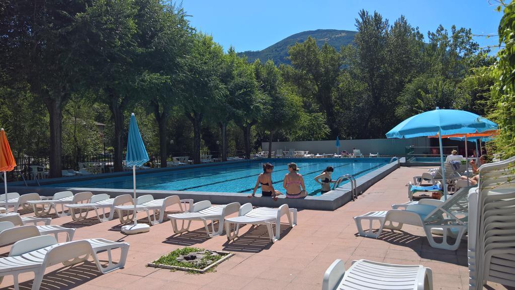 Hotel Terme Di San Vittore Genga  Exterior foto