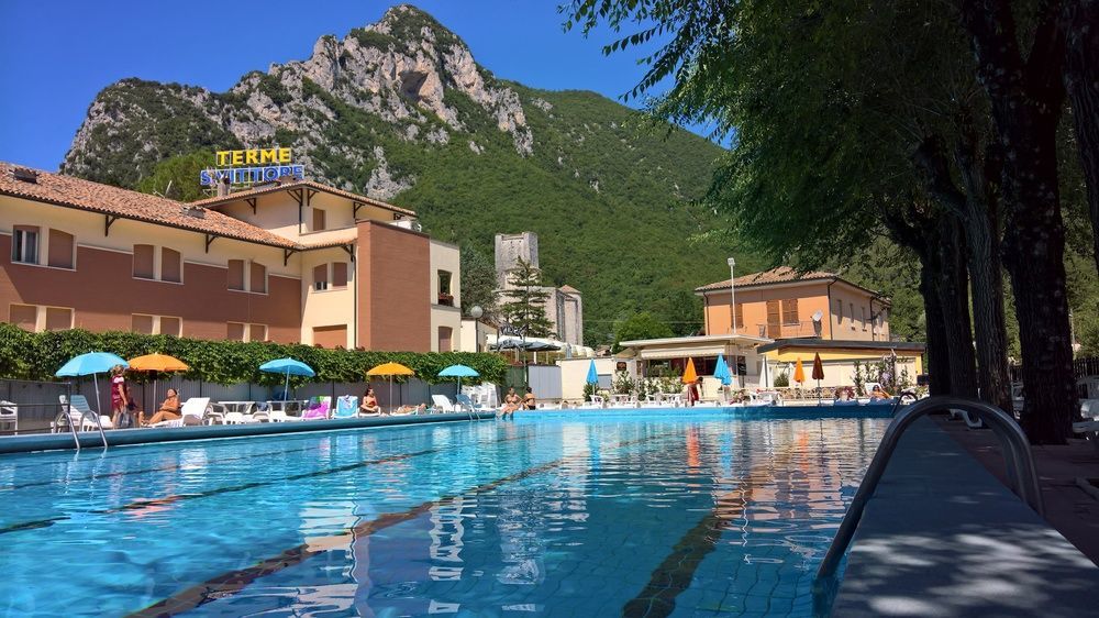 Hotel Terme Di San Vittore Genga  Exterior foto